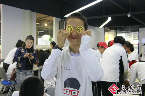 3-D pens capture imaginations in Yunnan classroom