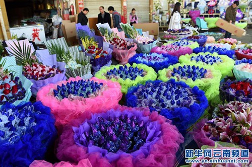 Flower industry thrives in Yunnan