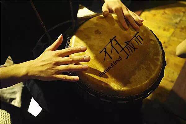 品牌战略家李泊霆: