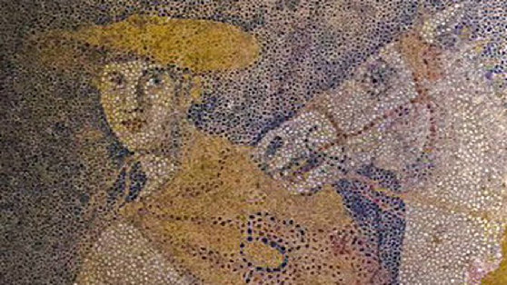 Huge floor mosaic revealed<BR>希腊古墓现马赛克拼图
