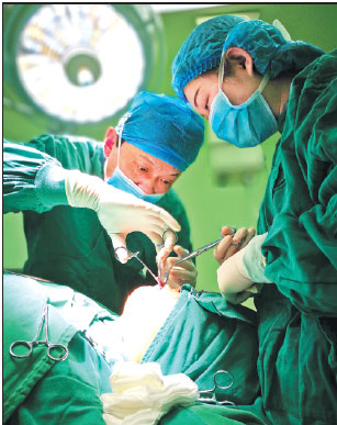 Surgeons, donor give disfigured man hope