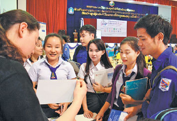 Laos and UN expand efforts to keep girls in school