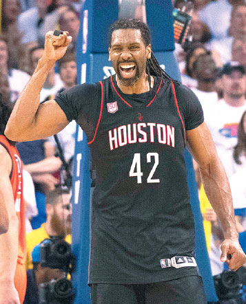 Nene fires up Rockets on off-night for Harden