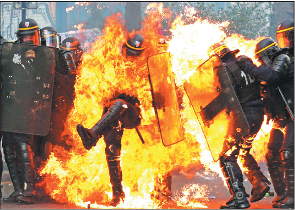 Violence scars France's May Day marches