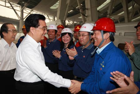 Chinese President Hu Jintao rode the Beijing metro system Wednesday to test the capital's transport preparations for the upcoming Olympic Games.