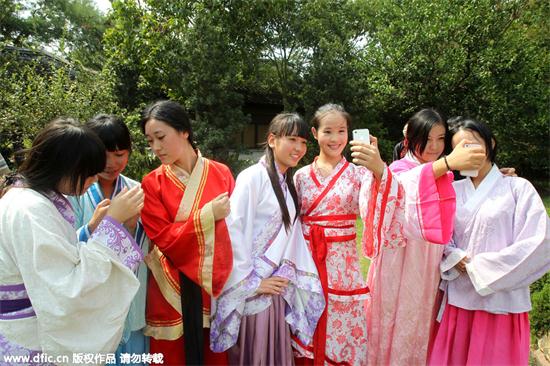 Hanfu, cultural revival or awkward 'time travel'?
