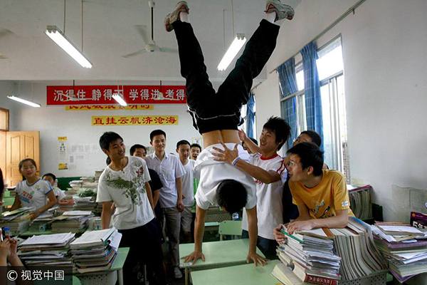 Is tearing up textbooks a good way to relieve stress?