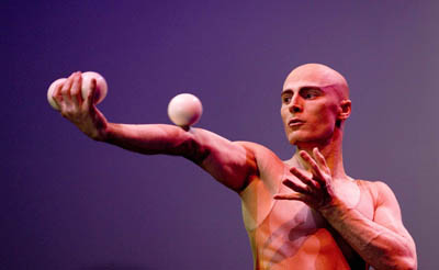 Ukrainian juggler Viktor Kee performs in Lisbon