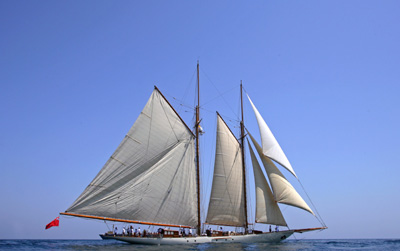 Schooner Invader 