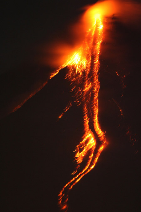 Quiet volcano eruption