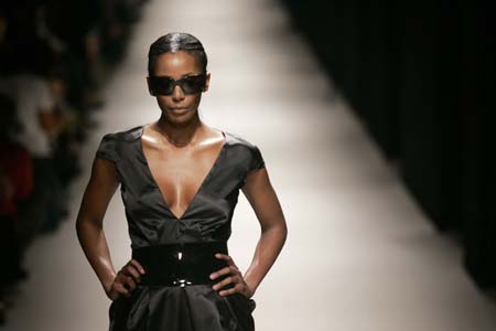 A model presents a creation from Portuguese designer Miguel Vieira's Autumn/Winter 2007-2008 collection during Lisbon Fashion week March 10, 2007.