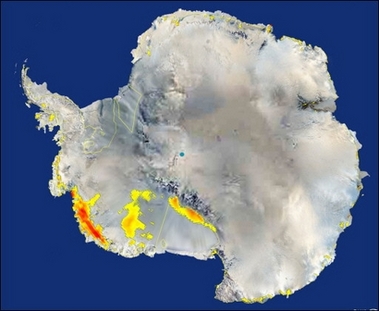 The image obtained from NASA shows what a team of NASA and university scientists say is clear evidence that extensive areas of snow melted in west Antarctica (left) in January 2005 in response to warm temperatures.(AFP/NASA) 