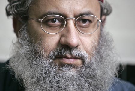 Abdul Rashid Ghazi, deputy chief cleric at the Lal Majid, or Red Mosque, speaks during an interview with Reuters in Islamabad in this February 9, 2007 file photo. Pakistani security forces killed on July 10, 2007 rebel cleric Ghazi during an assault on his mosque complex, an interior ministry official told Reuters. 