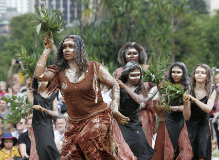 Aboriginal dancers perform in Sydney