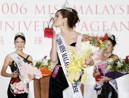 Miss Malaysia-Universe 2006 crowned