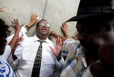 Residents honor Katrina dead
