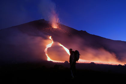 Mount Etna spews lava in Sicily 