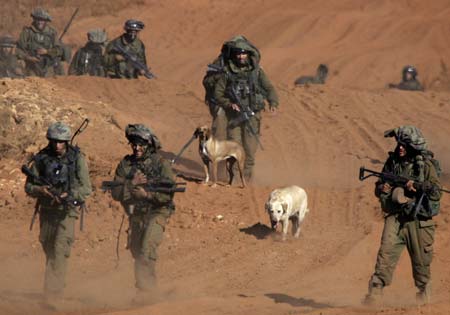 Israeli soldiers pullout