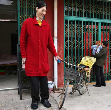 tallest woman in world. The tallest woman in Asia,