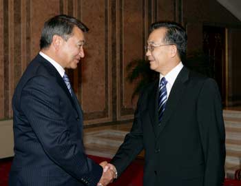 Wen at SCO meeting in Dushanbe