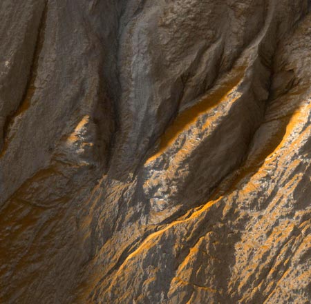 NASA releases new pictures of Mars