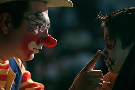 Clown Convention Opens in Mexico