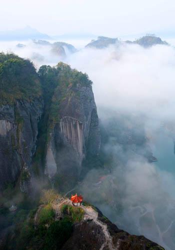 Wuyi Mountain in sea of clouds