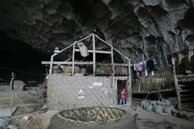 Life in a cave village in SW China