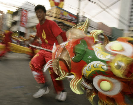 Lunar New Year parade in Manila