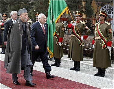 Cheney takes refuge in bomb shelter after Afghan blast 