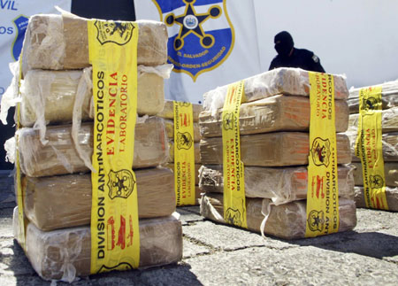 A ton of cocaine seized off Salvadoran coast