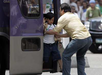 Student hostages frees in Manila