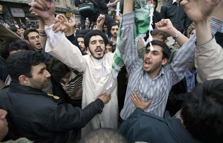 Protest in Iran targets British Embassy