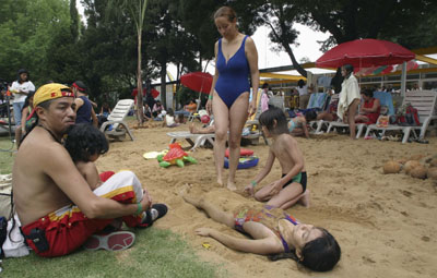 Mexico City opens beaches in town