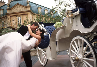Disney to offer gowns for Princess brides