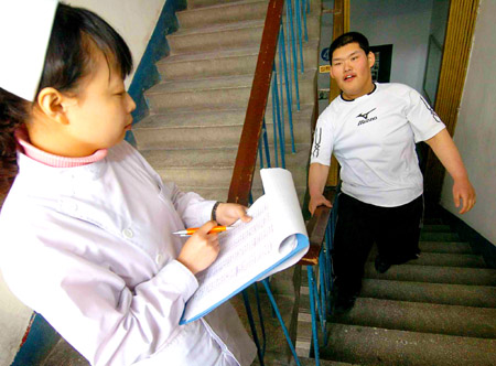 Overweight boy loses 109 kg