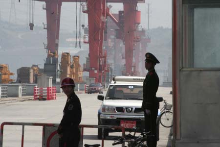 A tour to Three Gorges Dam