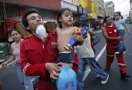 Brazilian police crack down on piracy