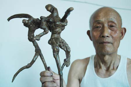 Tree-root carvings for Beijing Olympic Games