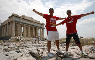 Fans wait for final to come