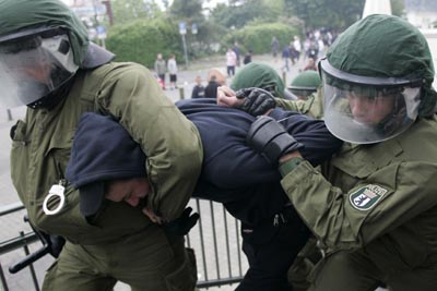 German protestors clash with riot police