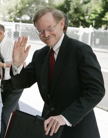 Zoellick's first official day at World Bank