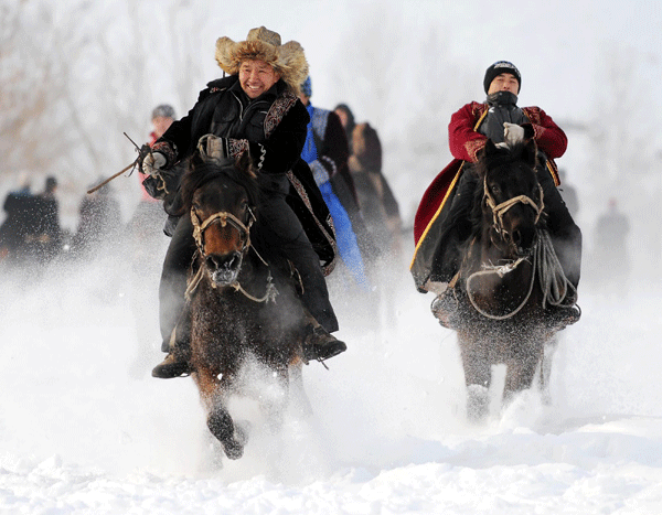 Ice and Snow Festival rides into Xinjiang