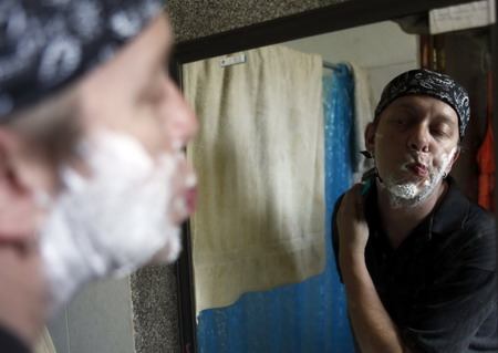 A day of a transgender Mexican