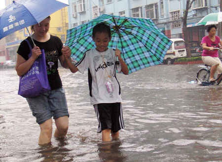 Heavy summer rain hits Jinan