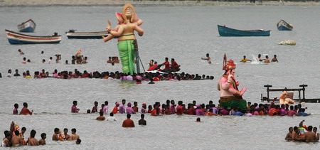 Hindu devotees celebrate 