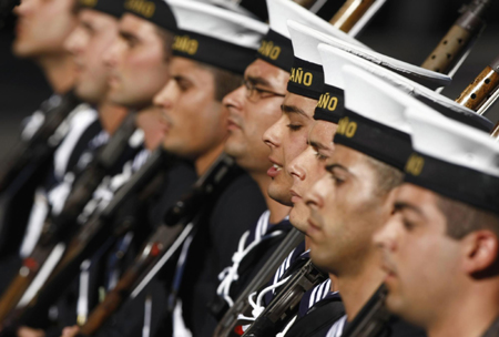 Military parade to celebrate Spain's National Day