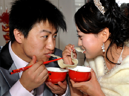 A special wedding ceremony in Shaanxi