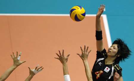 Selected Photos of East Asian Games (Day 5)
