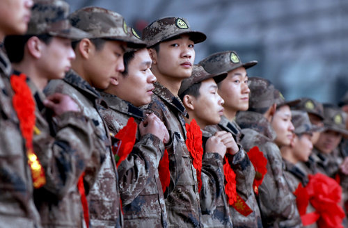 Recruits start military service